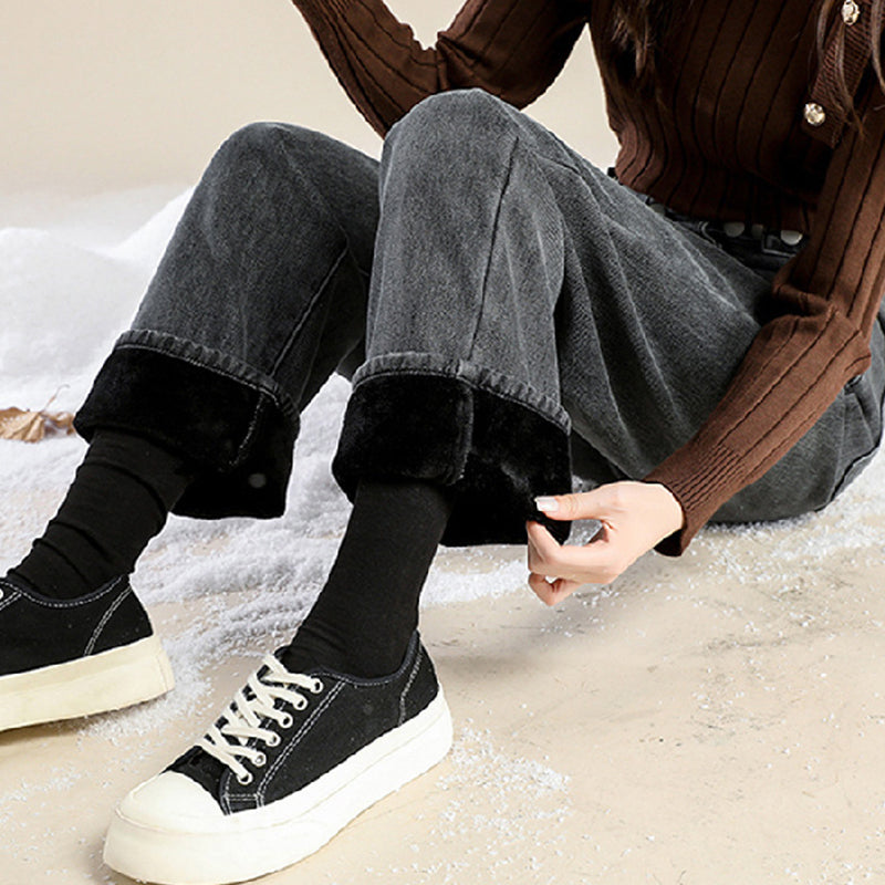 ❄️ Cozy Denim, Flattering Flow | Women's Warm-Lined Wide-Leg Jeans